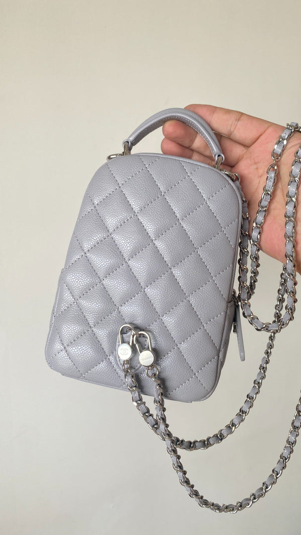 Chanel 25 Backpack 18cm Lilac Caviar Leather